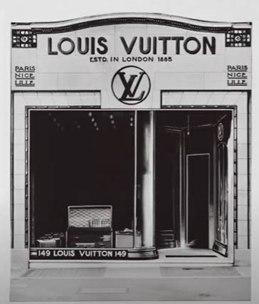 quelle est l'origine de la marque louis vuitton|louis vuitton personal life.